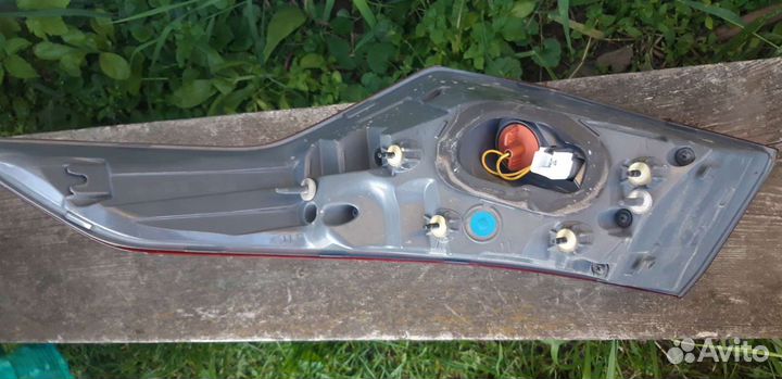 Задние фонари хендай джинезис