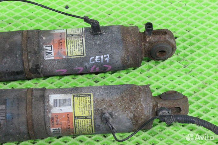 Амортизаторы задние Cadillac Escalade GMT800