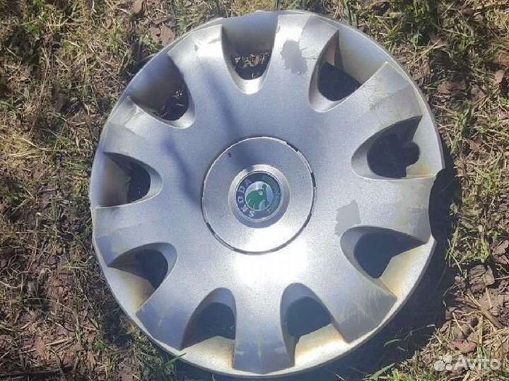 Колпаки на Skoda r15