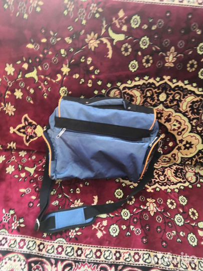 Рюкзак (школьный портфель)