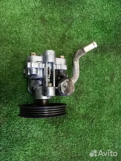 Насос гура Pajero Montero Sport K9 3.0 1997-2008