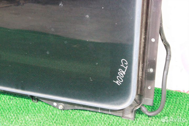 Люк в сборе Chevrolet Tahoe GMT800