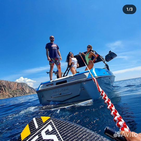 Продаю буксировщик Moomba Helix