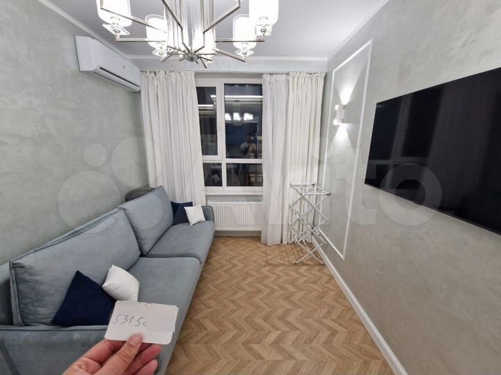 2-к. квартира, 49 м², 9/9 эт.