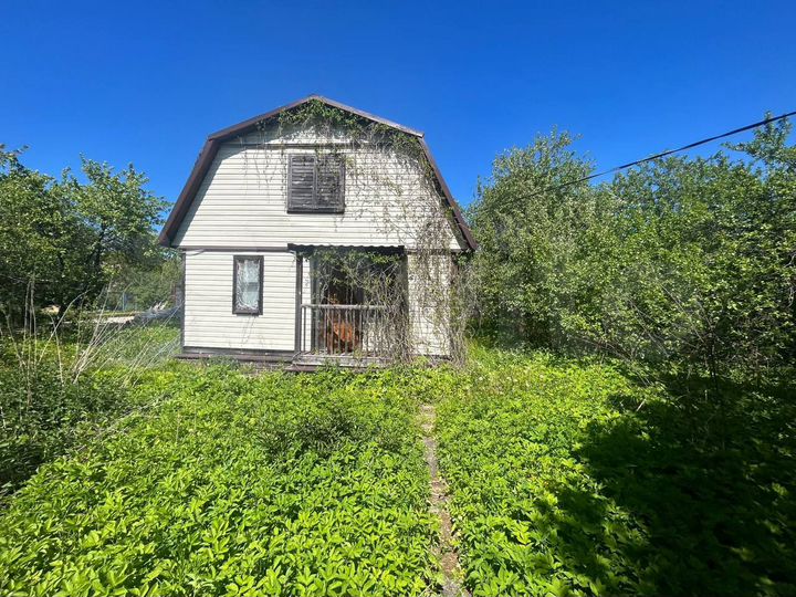 Дача 72 м² на участке 8 сот.