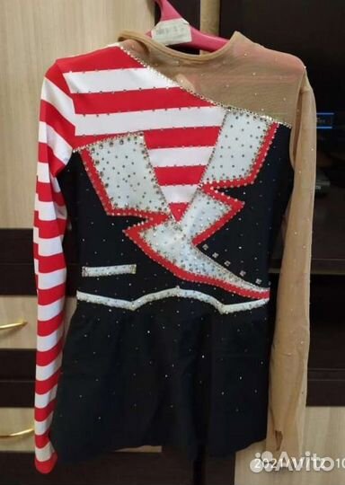 Костюм для фигурного катания 134