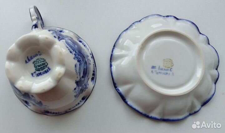 Чайная пара (чашка и блюдце). Гжель