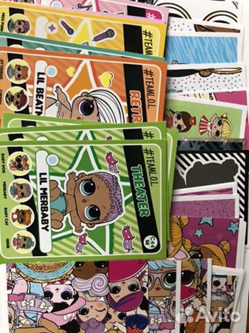 Наклейки и карточки LOL Panini