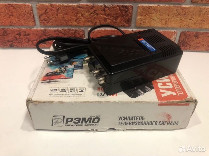 Антенный усилитель Рэмо BAS-8222