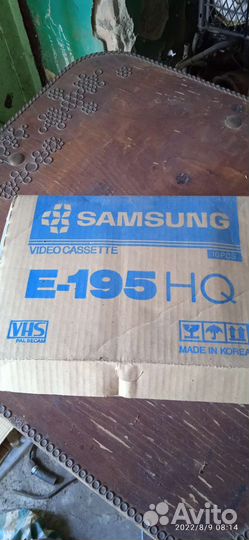 Видеокассеты