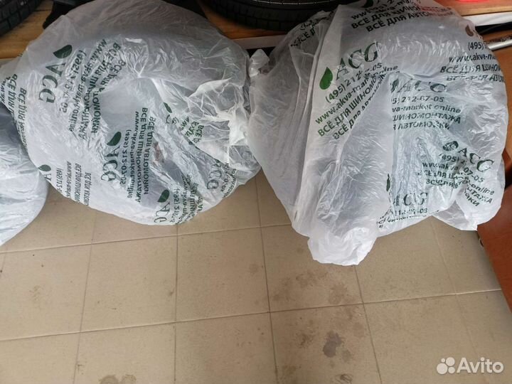 Bridgestone Dueler H/P Sport 225/60 R17 99V