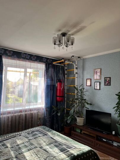 3-к. квартира, 53 м², 1/2 эт.