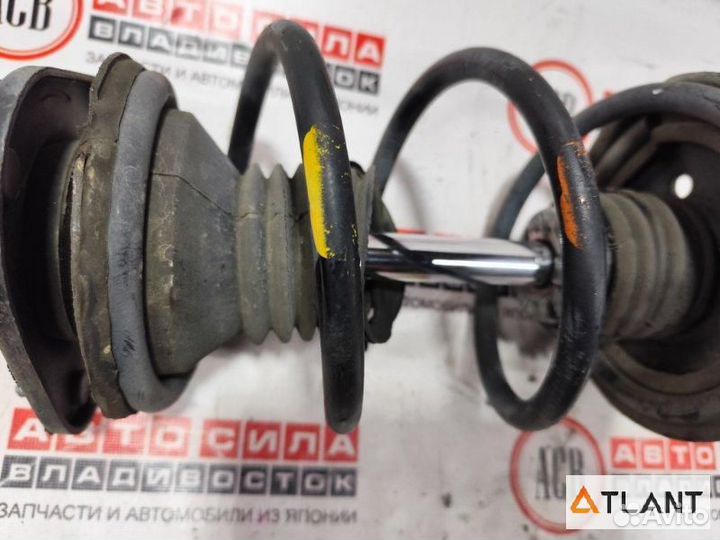 Стойка передняя правая toyota wish