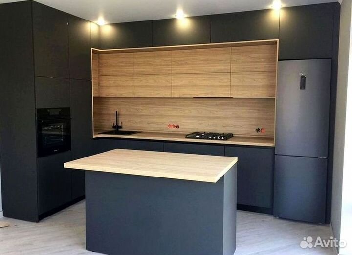 Кухонный гарнитур на заказ под ключ