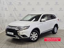 Mitsubishi Outlander 2.0 CVT, 2019, 73 686 км, с п�робегом, цена 2 270 000 руб.