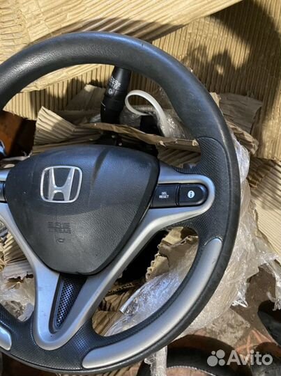 Рулевое колесо Honda Civic 5d