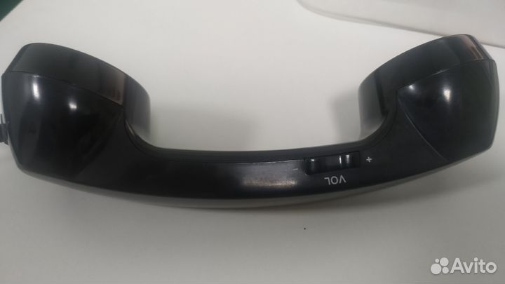 Гарнитура проводная для сотового телефона 