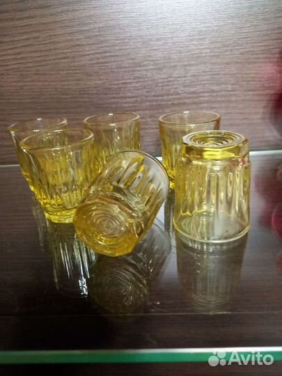 Винтаж. Наборы для водки, хрусталь, цветное стекло