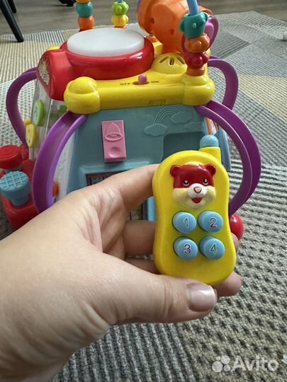 Бизиборд музыкальный