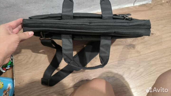 Сумка для ноутбука 17.3 Riva Case