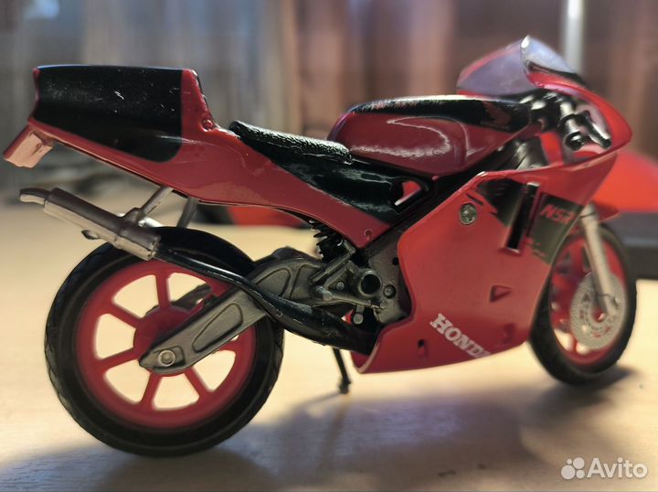 Модель мотоцикла Honda NSR