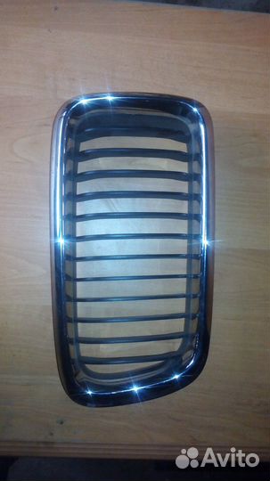 Решётка радиатора бмв