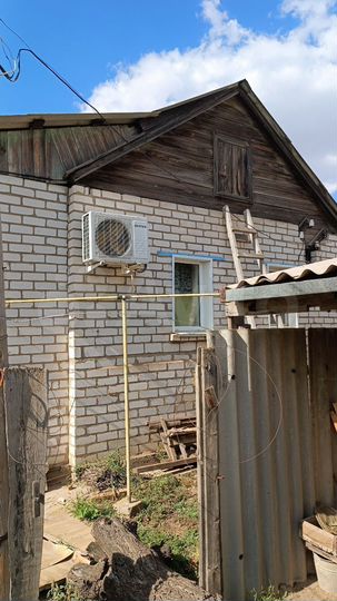 Дом 33 м² на участке 4 сот.