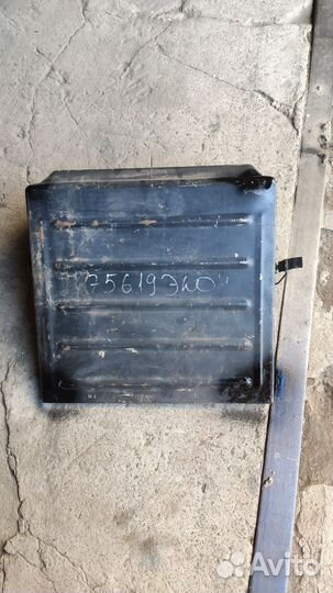Крышка акб камаз