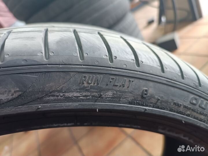 Pirelli P Zero Luxury Saloon 245/35 R21 и 275/30 R21 98Y