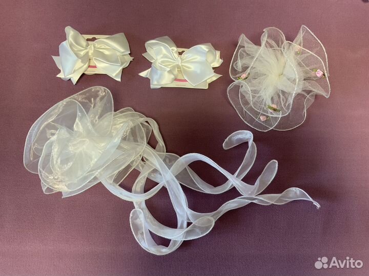 Резинка для волос бант