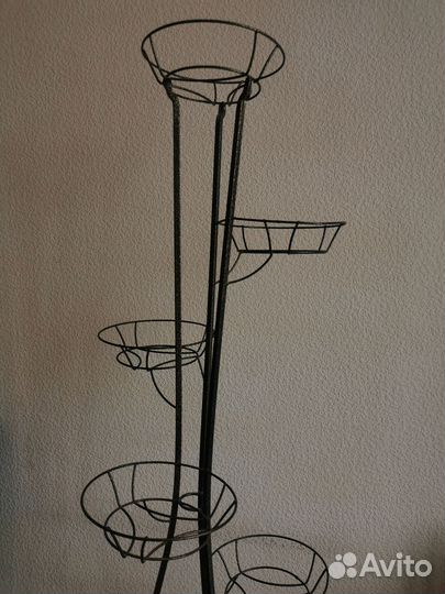 Подставка для цветов напольная