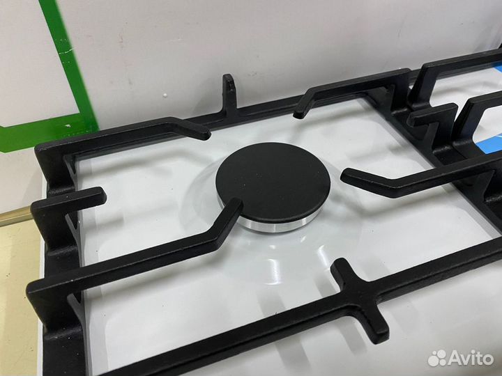 Поверхность газовая Hansa bhgw63030 белая