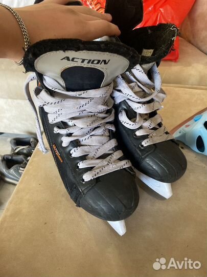 Коньки хоккейные