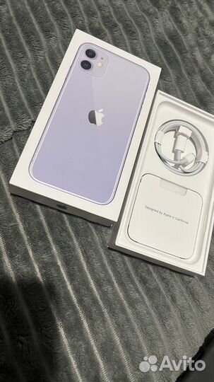 iPhone 11, 64 ГБ