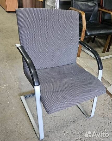 Кресло bene для посетителей Австрия