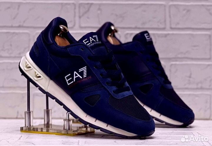 Кроссовки Armani