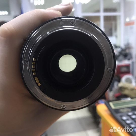 Объектив Canon EF 75-300mm f/4-5.6 III