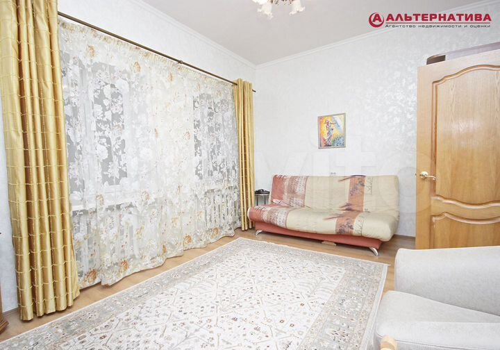 3-к. квартира, 100 м², 5/6 эт.