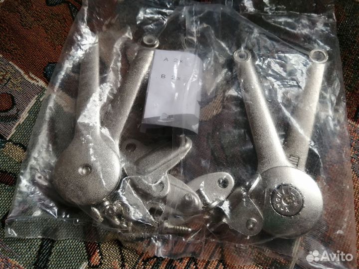 Подъёмники механические 4шт