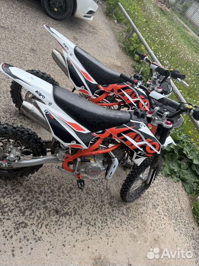 Продам 2 Питбайка kayo basic TT140EM 17/14 KRZ