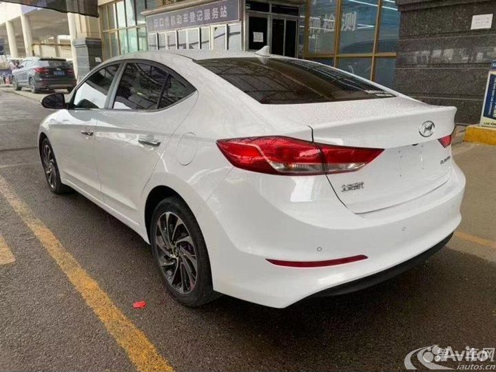 Hyundai Elantra 1.6 AT, 2019, 21 000 км