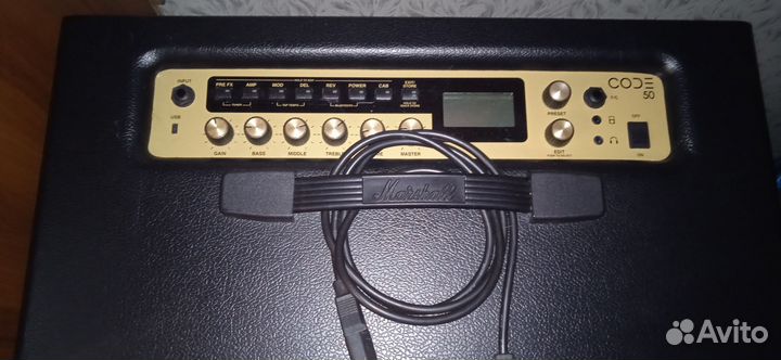 Комбоусилитель