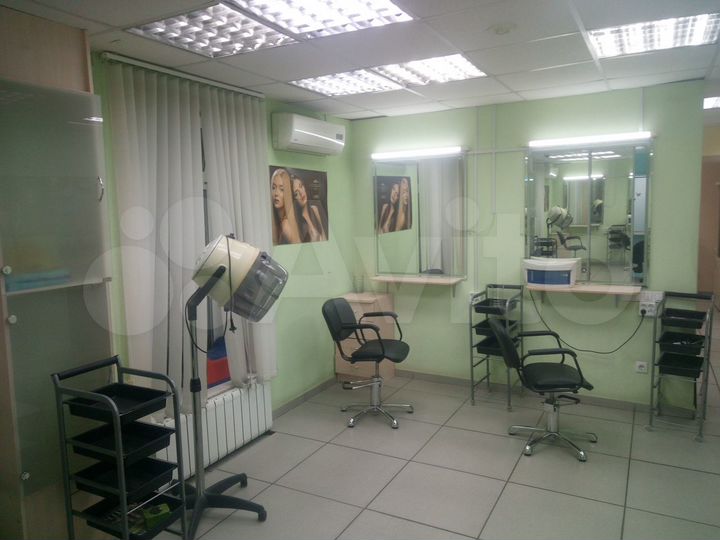 Торговое помещение, 70 м²