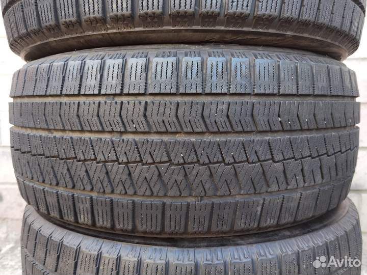 Bridgestone Blizzak VRX2 205/50 R17 99H