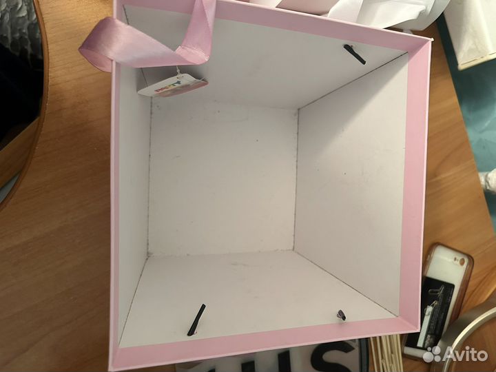 Коробка подарочная