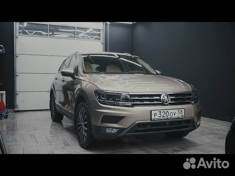 Volkswagen Tiguan 2.0 AMT, 2018, 50 000 км