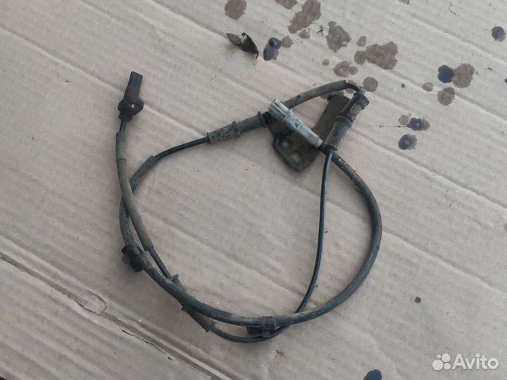 Датчик абс Hyundai Solaris 2 правое rh