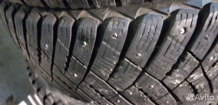 Goodyear Ultragrip Ice Arctic 225/55 R17