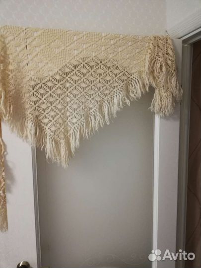 Шаль шерстяная