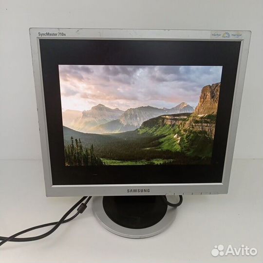 Монитор Samsung 710N (Рассрочка /Т4)